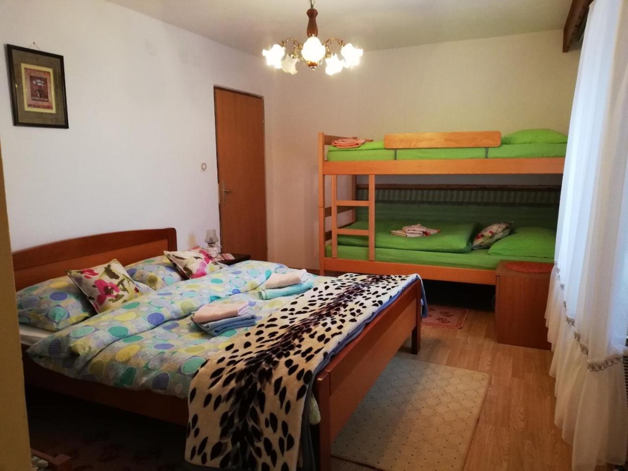 Apartment Resman Trsce Екстериор снимка